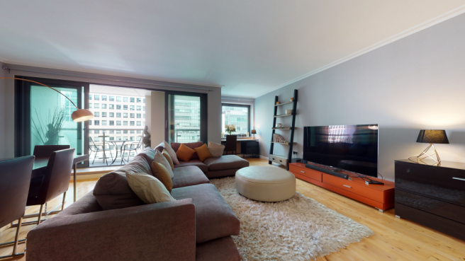 3 bed property, in South Quay Square, £949,999