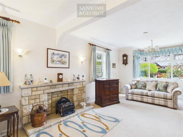 2 bed property, in Ravensworth Road, £635,000