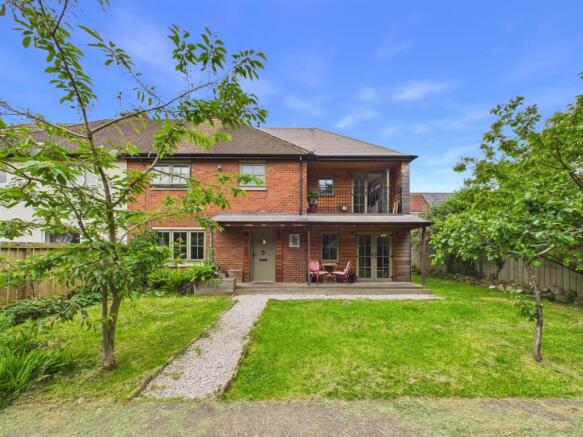 4 bed property, in Military Road, £625,000