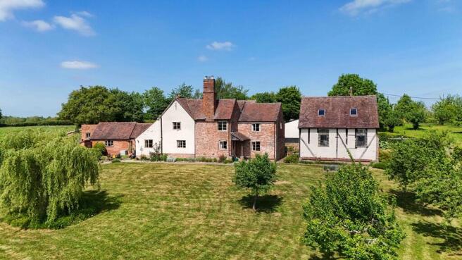 3 bed property, in Tan House Lane, £1,385,000