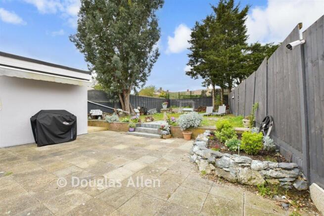 4 bed property, in Sandon Road, £450,000