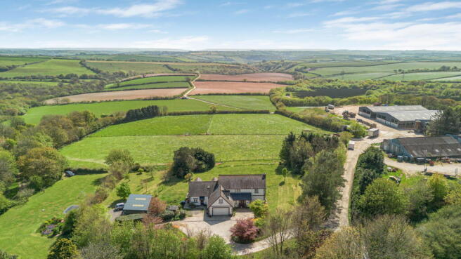 5 bed property, in Moreleigh, £3,825,000