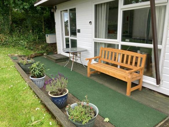 2 bed property, in The Manor, £37,500