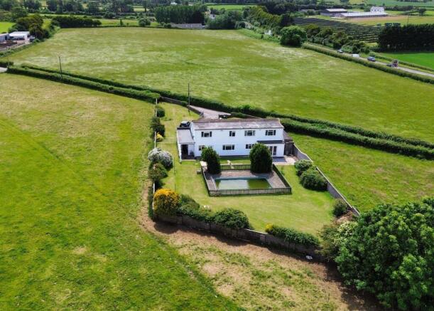 4 bed property, in Zig-Zag Lane, £799,950