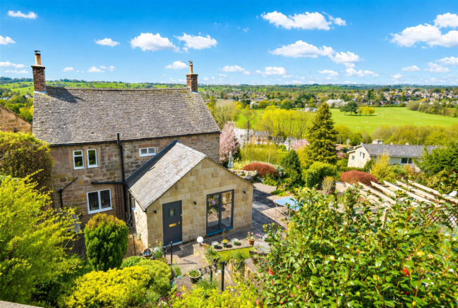 3 bed property, in Duffield Bank, £750,000