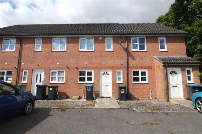 2 bed property, in Reading Street, £79,950