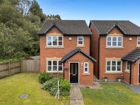 3 bed property, in Eclipse Road, £230,000