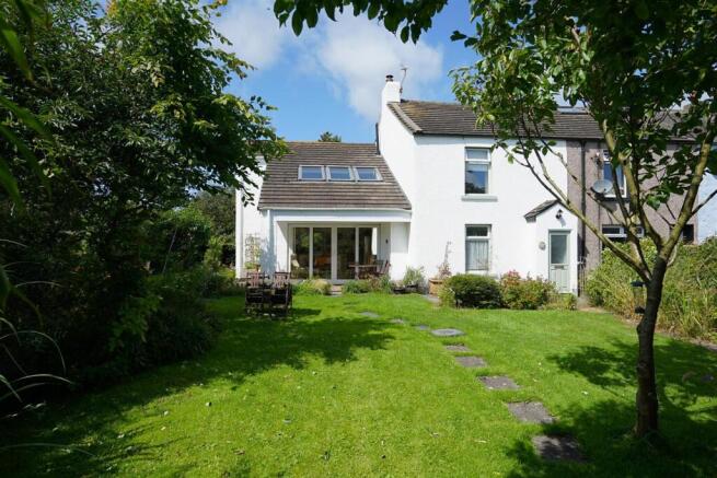 3 bed property, in Tarn Head, £320,000