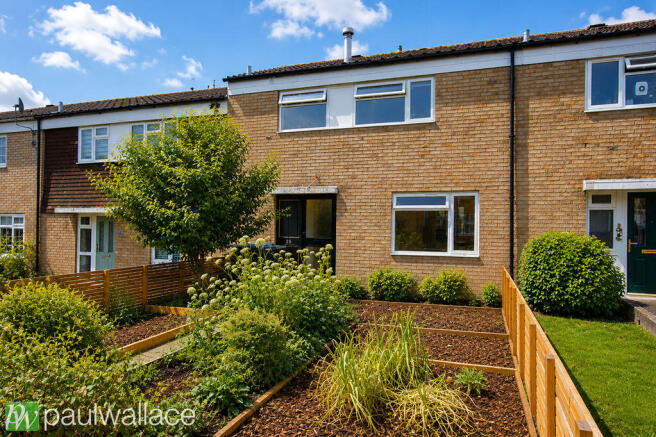 3 bed property, in Greenleas, £409,995
