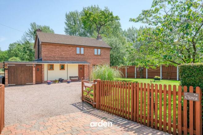 3 bed property, in Church Road, £585,000