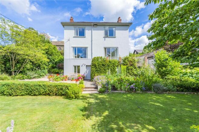 3 bed property, in Wigmore, £650,000