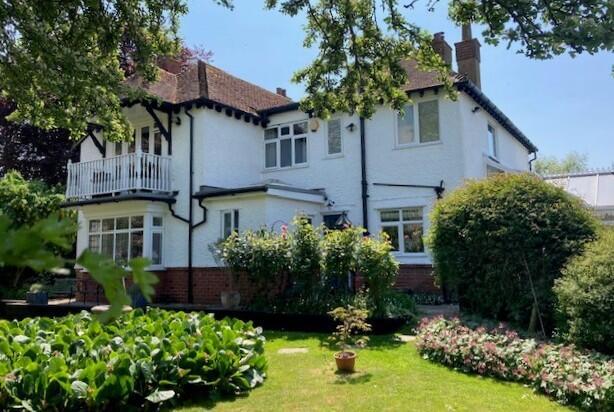 4 bed property, in Burmarsh Road, £1,150,000