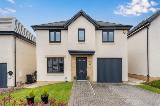 4 bed property, in 37 Ferrier Medway, £375,000