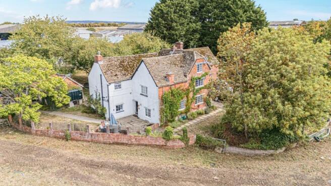 6 bed property, in 35 acres, £1,750,000