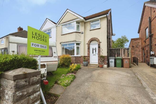 3 bed property, in Borrowdale Road, £250,000