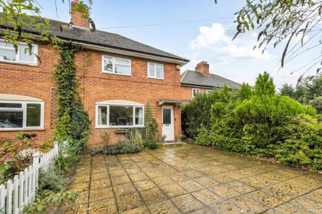 3 bed property, in Hayley Green, £580,000