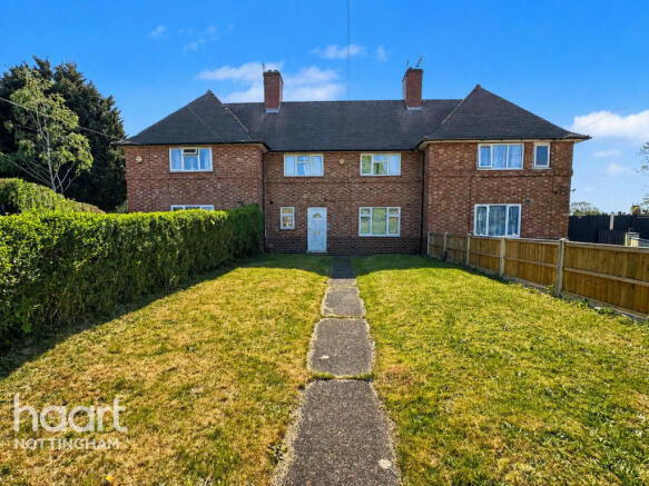 3 bed property, in Welstead Avenue, £160,000