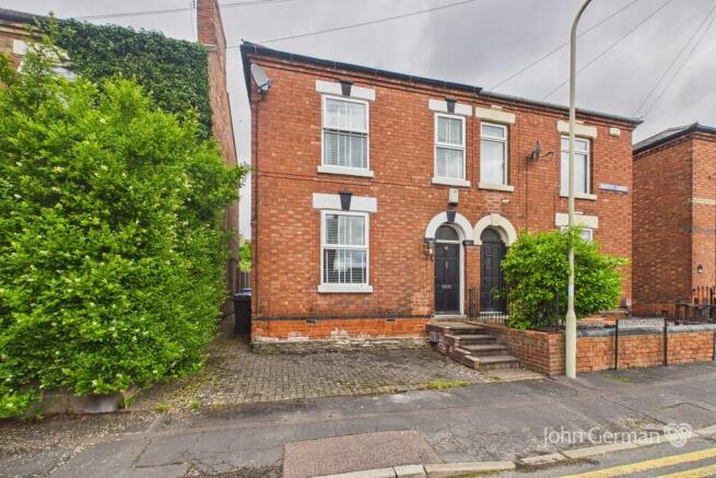 3 bed property, in Malvern Street, £285,000