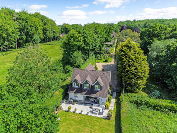 4 bed property, in Telegraph Lane, £870,000