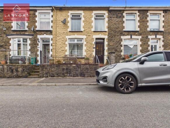 2 bed property, in Deri Terrace, £79,995
