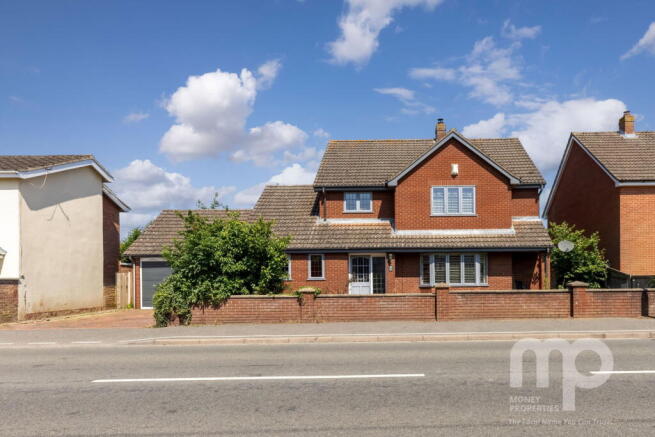 4 bed property, in Norwich Road, £525,000
