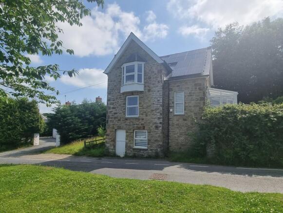 4 bed property, in Rhydlewis, £350,000