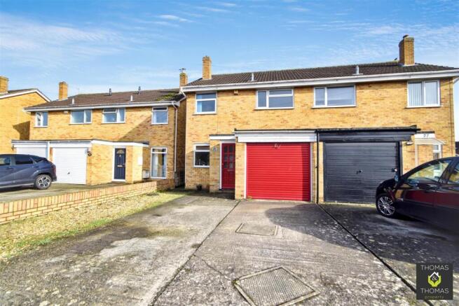 3 bed property, in Simon Road, £280,000