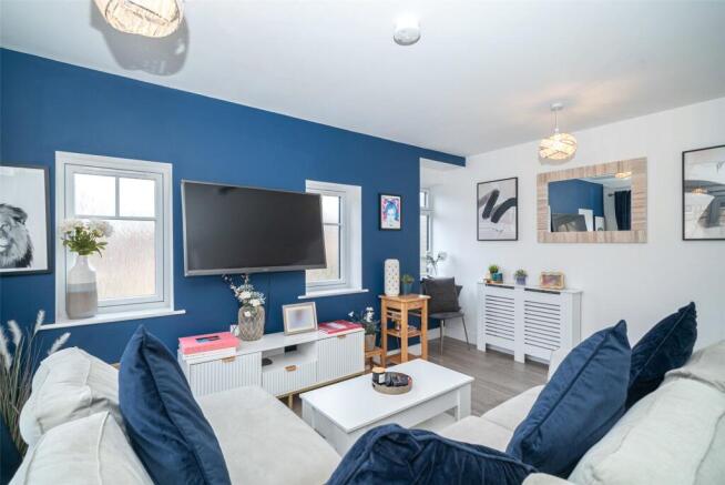 3 bed property, in Schreiber Grange, £475,000