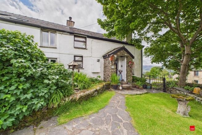 2 bed property, in Kirkby-In-Furness LA17, £235,000