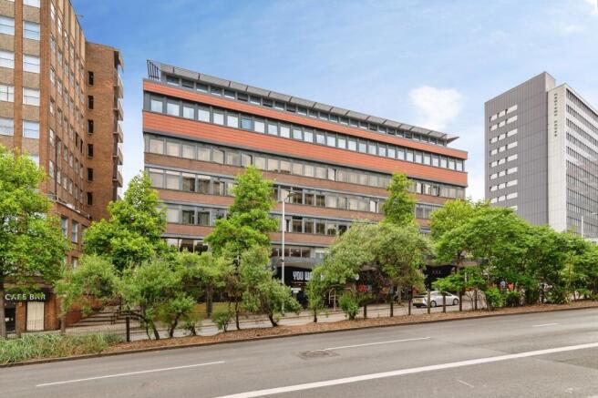 1 bed property, in Hounds Gate, £30,000
