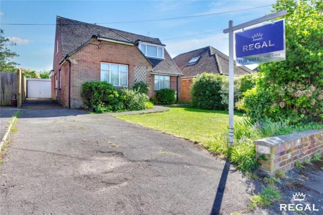 4 bed property, in Whalesmead Close, £525,000
