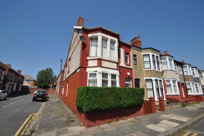 4 bed property, in Edinburgh Road, £169,995