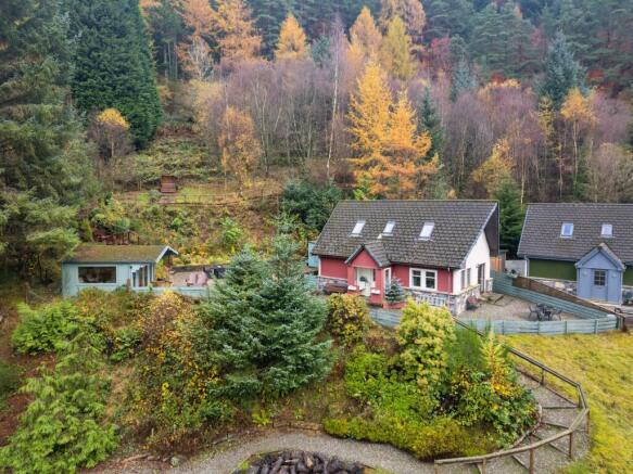 3 bed property, in Dream Cottage, £270,000