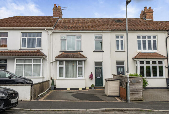 3 bed property, in Creswicke Avenue, £425,000