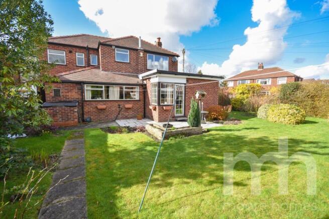 4 bed property, in MILTON DRIVE, £625,000