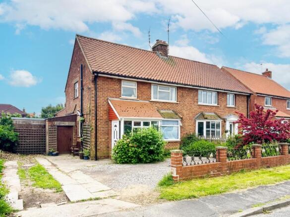 3 bed property, in Valley View, £275,000