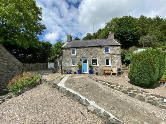 2 bed property, in Boduan, £234,950