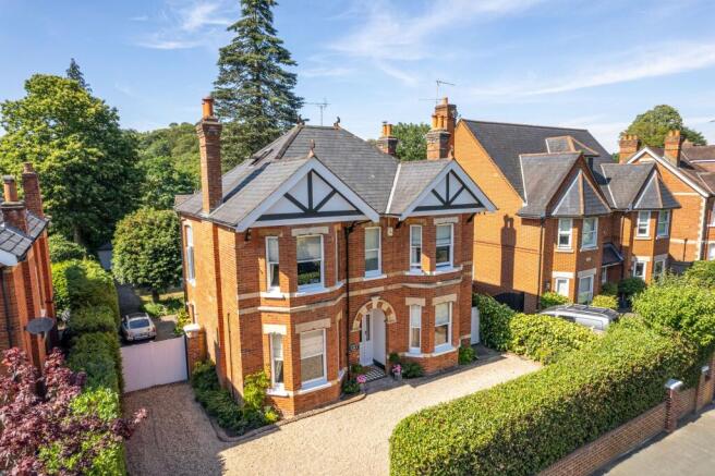 5 bed property, in Upper Gordon Road, £1,400,000