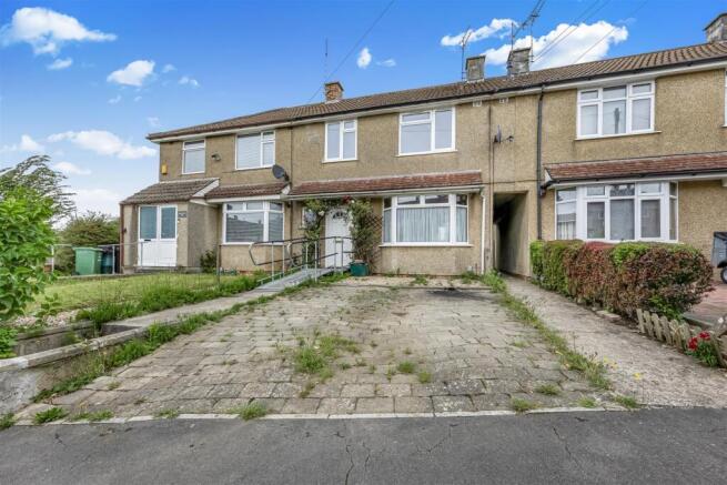 3 bed property, in Caernarvon Road, £279,950