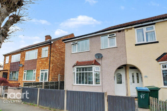 3 bed property, in Lime Tree Avenue, £230,000