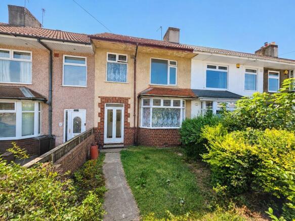 3 bed property, in Ashton Drive, £300,000