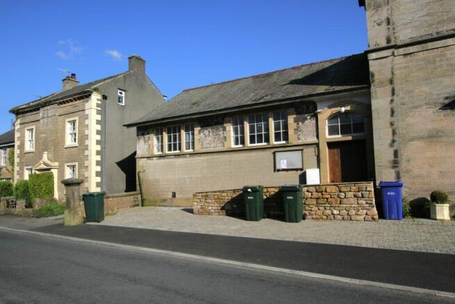 1 bed property, in 1 bedroom conversion for sale – School Hall, £130,000