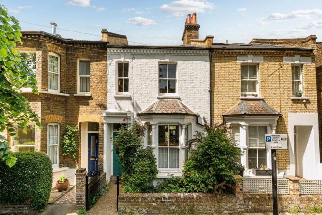 3 bed property, in Elliott Road, £1,200,000