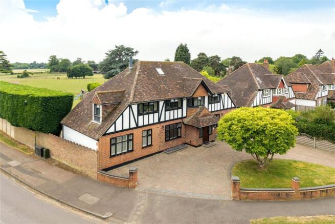 5 bed property, in Woodmansterne Lane, £2,500,000