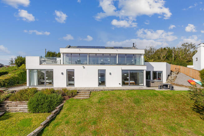 4 bed property, in Frobisher Lane, £2,395,000