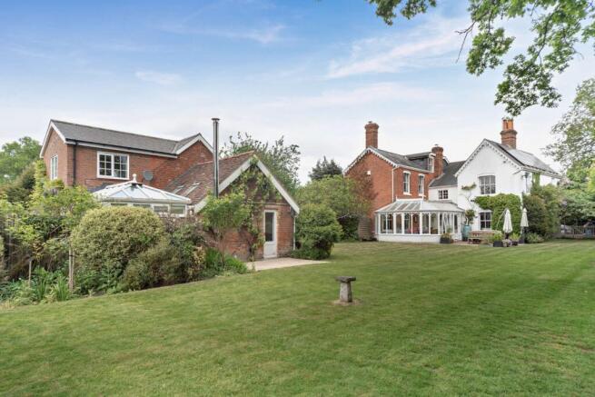 7 bed property, in Church Road, £1,795,000