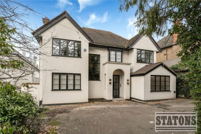 4 bed property, in Marsh Lane, £2,800,000