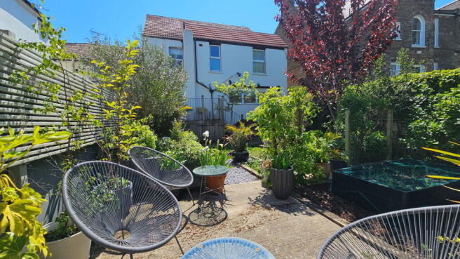 5 bed property, in Norman Villa Southwood Road, £550,000