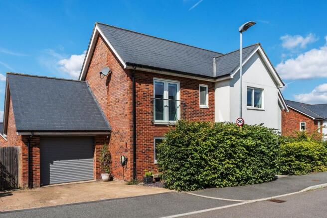 3 bed property, in Golding Road, £630,000
