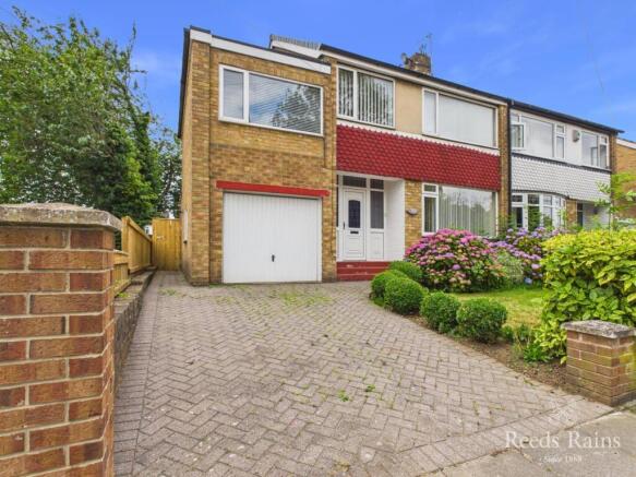 4 bed property, in Church Lane, £240,000